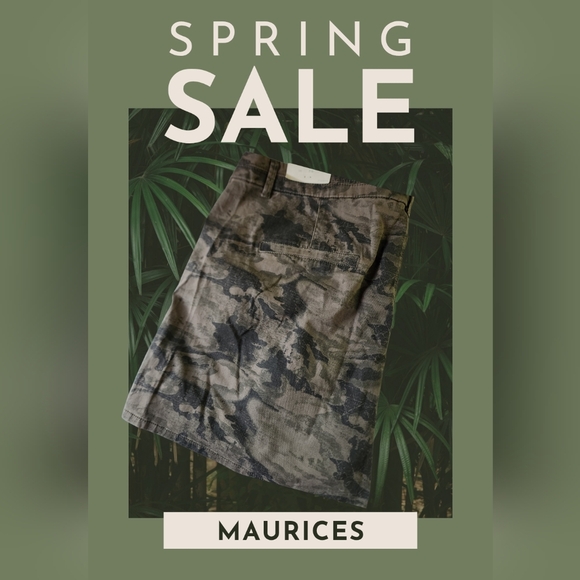 Maurices Women's Camo Print Shorts - Picture 1 of 5